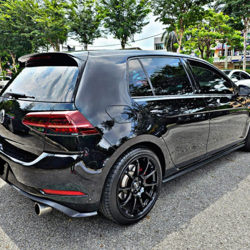 VOLKSWAGEN GOLF GTi MK7.5 2.O (A)-5