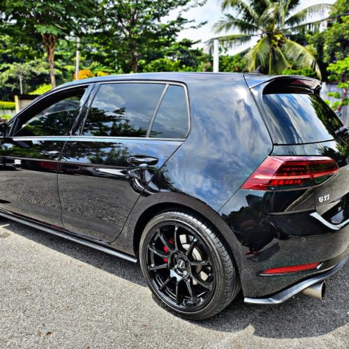 VOLKSWAGEN GOLF GTi MK7.5 2.O (A)-6