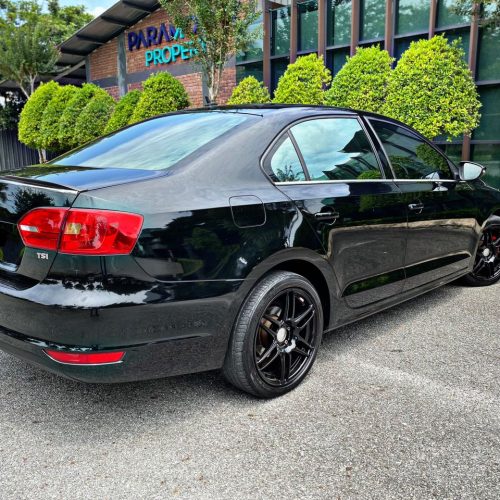 VOLKSWAGEN JETTA TSI 1.4 (A)-8